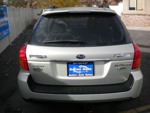 2007 Subaru Outback EX 4D Hardtop