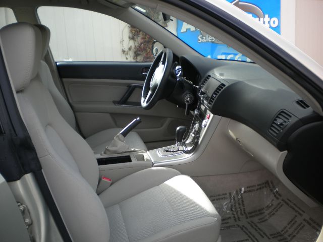 2007 Subaru Outback EX 4D Hardtop