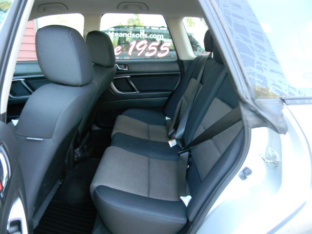 2007 Subaru Outback EX 4D Hardtop