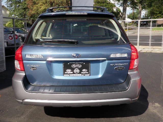 2008 Subaru Outback String Ray