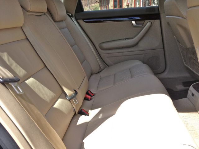 2008 Subaru Outback 2 Door