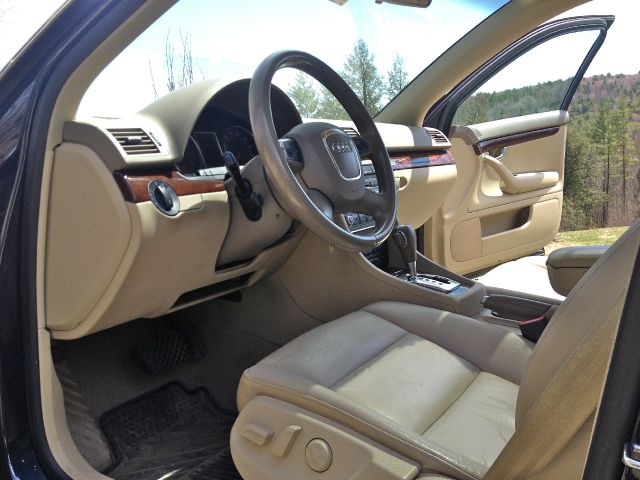 2008 Subaru Outback 2 Door