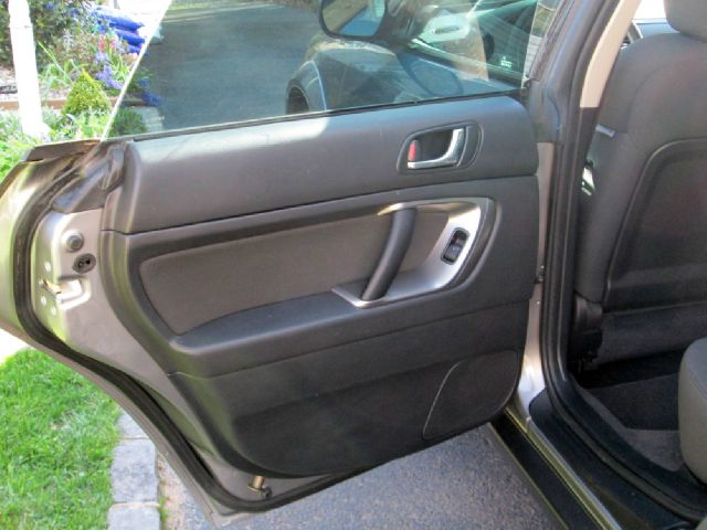 2008 Subaru Outback 2 Door