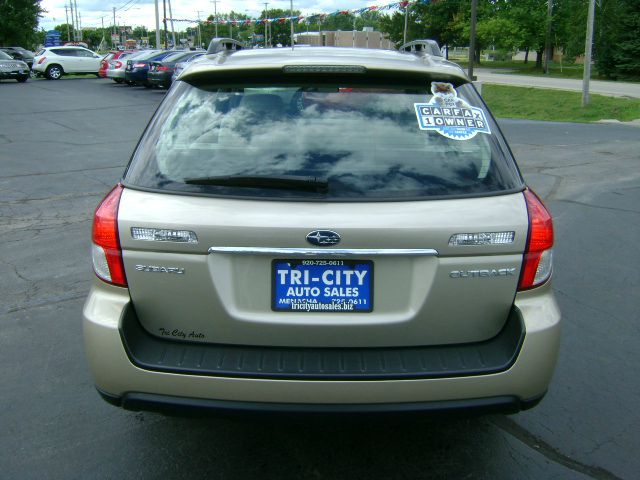 2008 Subaru Outback Base