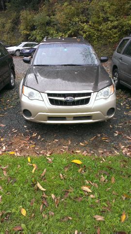 2008 Subaru Outback Base