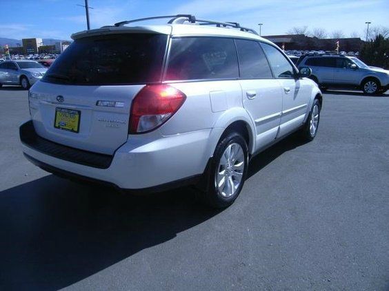 2009 Subaru Outback LTZ 4X4 (marshalltown)