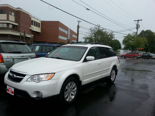 2009 Subaru Outback LTZ 4X4 (marshalltown)