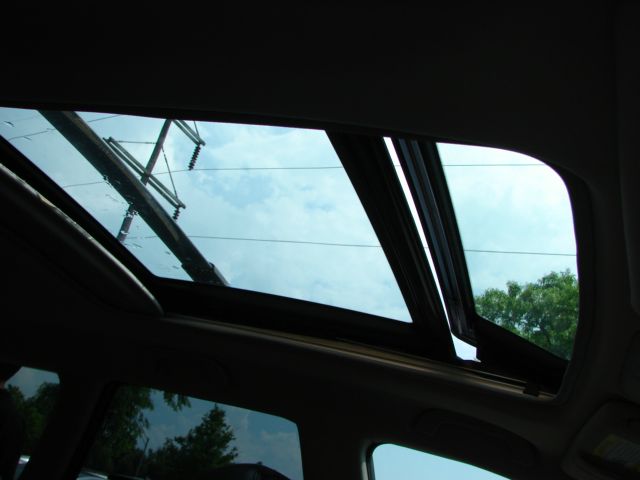 2009 Subaru Outback LTZ 4X4 (marshalltown)