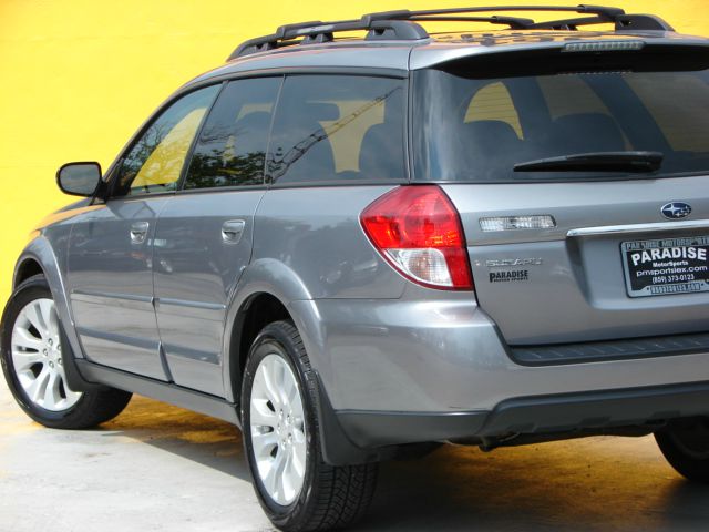 2009 Subaru Outback LTZ 4X4 (marshalltown)