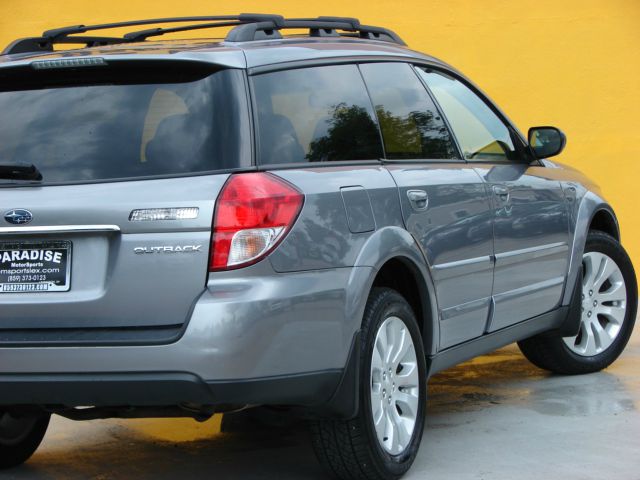 2009 Subaru Outback LTZ 4X4 (marshalltown)