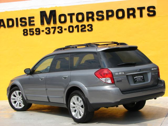 2009 Subaru Outback LTZ 4X4 (marshalltown)
