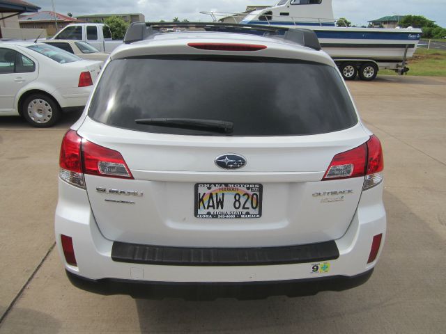 2010 Subaru Outback LTZ 4X4 (marshalltown)