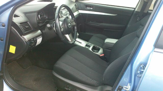 2010 Subaru Outback 2.3T Sedan 4D