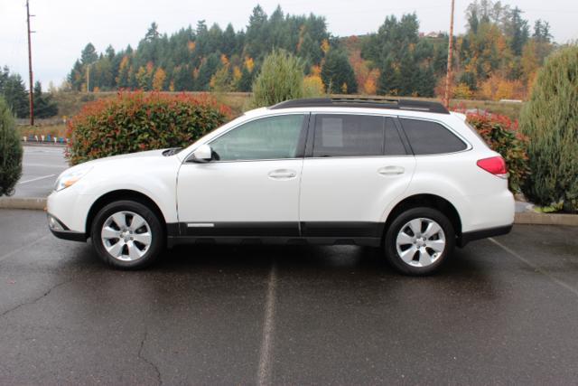 2010 Subaru Outback Premium