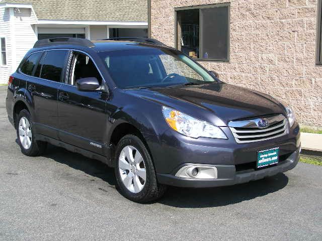 2011 Subaru Outback 2.3T Sedan 4D