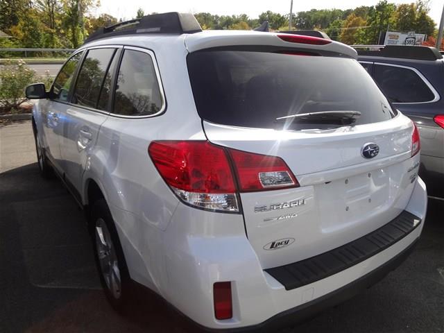 2011 Subaru Outback LTZ LEA SR NAV PRB C2