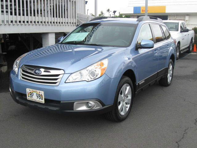 2011 Subaru Outback 2.3T Sedan 4D