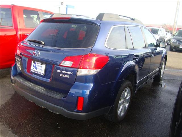 2011 Subaru Outback LTZ LEA SR NAV PRB C2