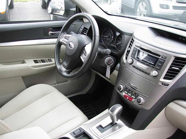 2012 Subaru Outback 4WD Crew Cab 130 LTZ