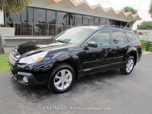 2013 Subaru Outback 2.3T Sedan 4D