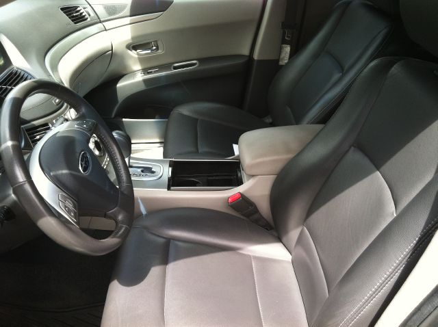 2008 Subaru Tribeca 5d Hatchback