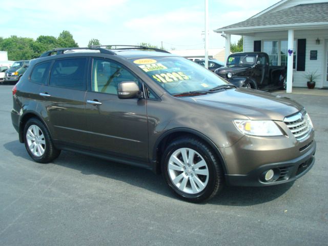 2008 Subaru Tribeca 5d Hatchback