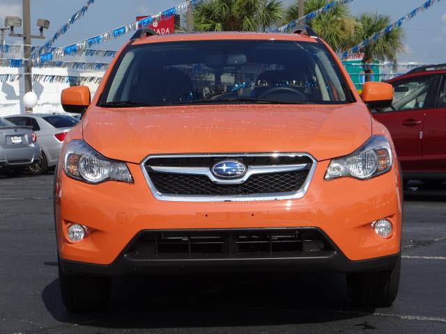 2013 Subaru XV Crosstrek Base Ext Cab Dually