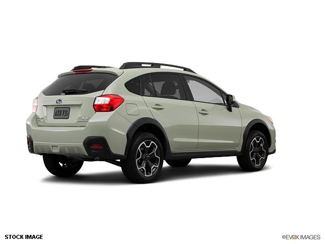 2013 Subaru XV Crosstrek Base Ext Cab Dually