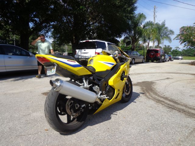 2005 Suzuki 600 Hard Top Convertible 2D