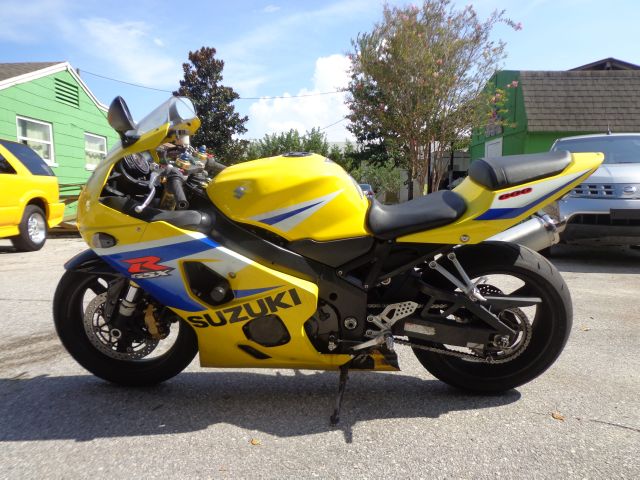 2005 Suzuki 600 Hard Top Convertible 2D