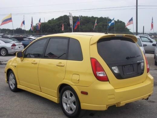 2003 Suzuki Aerio AWD, REAR DVD, Navigation, 3RD ROW, Mem/heat Seats