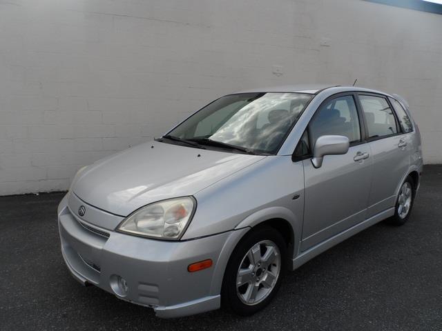 2003 Suzuki Aerio AWD, REAR DVD, Navigation, 3RD ROW, Mem/heat Seats