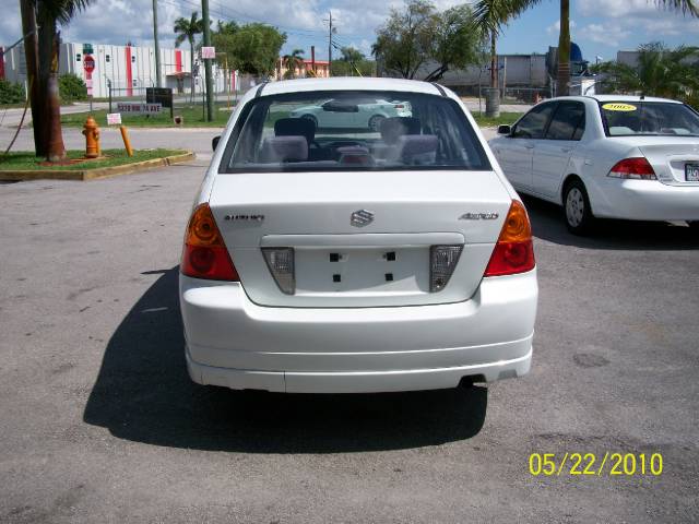 2004 Suzuki Aerio Sedan Limited