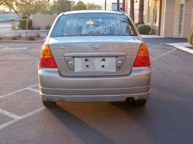 2004 Suzuki Aerio Sedan Limited