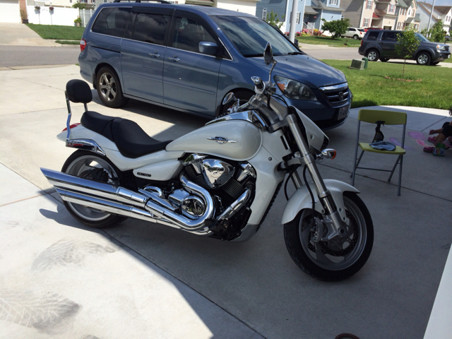 2007 Suzuki Boulevard 4dr 2.9L Twin Turbo AWD SUV
