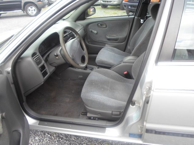 2000 Suzuki Esteem Ex-lwith Resnavi