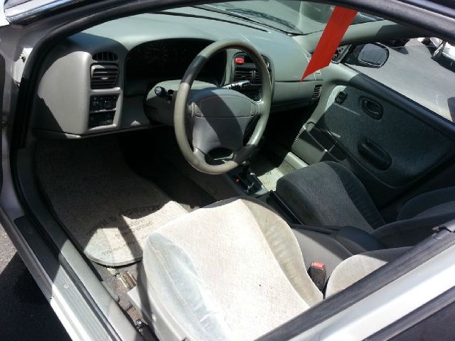 2001 Suzuki Esteem SE Crew Cab 4WD FFV