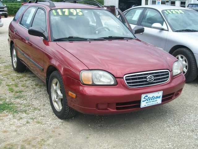 2001 Suzuki Esteem S Sedan