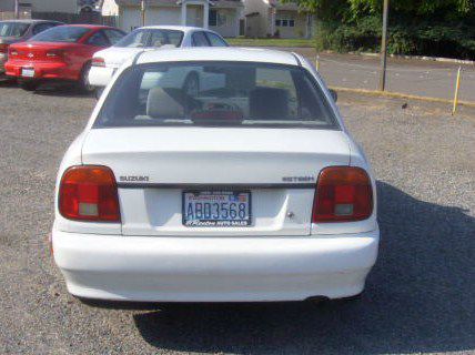 2014 Suzuki Esteem Unknown