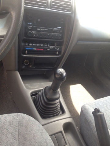 2001 Suzuki Esteem Wagon S Sedan