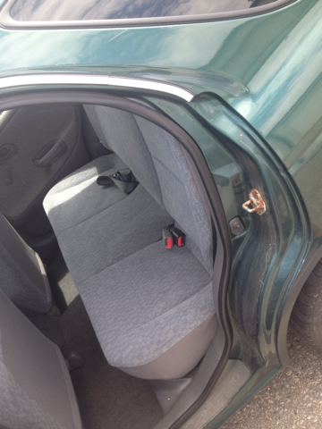 2001 Suzuki Esteem Wagon S Sedan