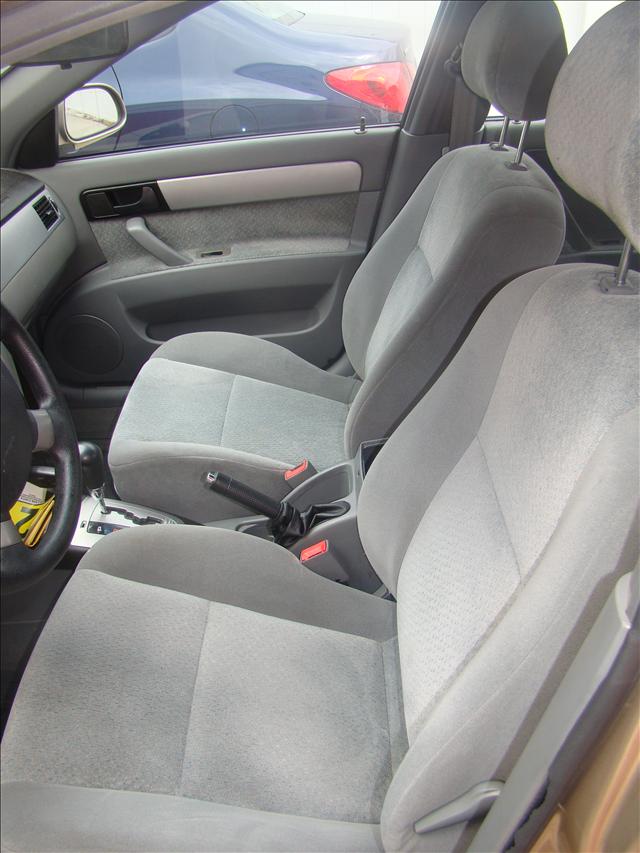 2004 Suzuki Forenza Unknown