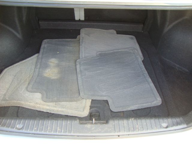 2004 Suzuki Forenza XR