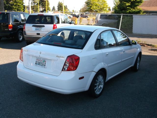 2004 Suzuki Forenza Open-top