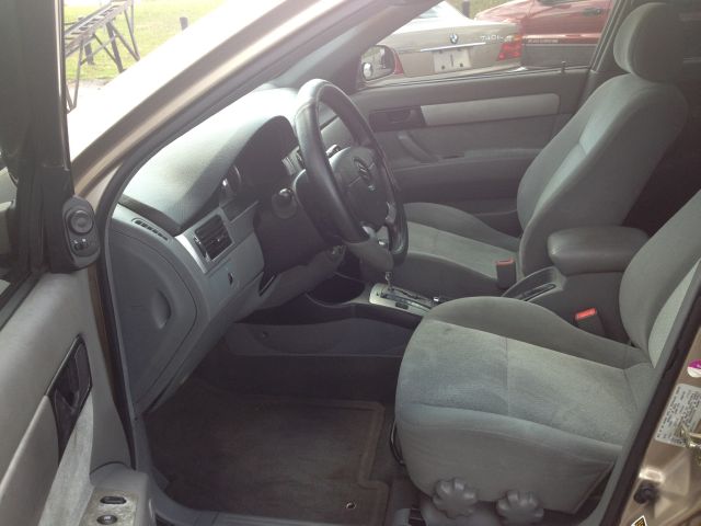 2004 Suzuki Forenza Elk Conversion Van