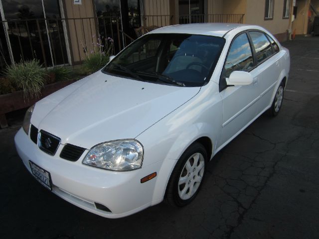 2004 Suzuki Forenza XR