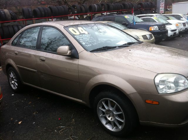 2004 Suzuki Forenza XR