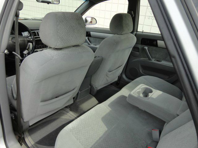 2004 Suzuki Forenza Reg Cab 111.2 Inch WB 2WD LS Truck