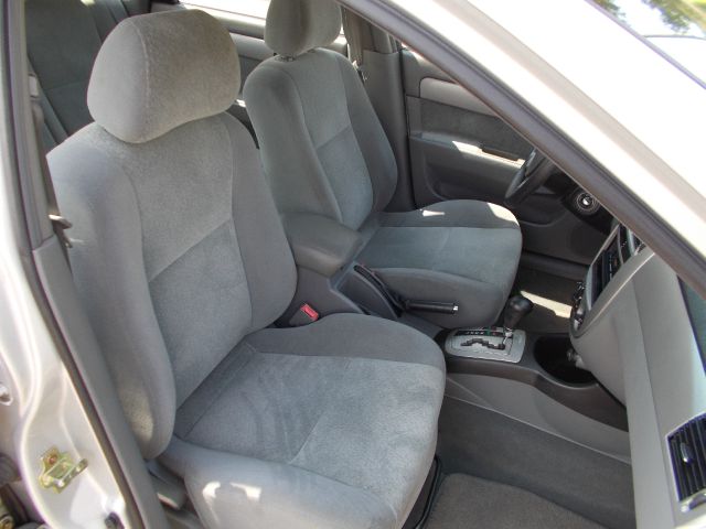 2004 Suzuki Forenza XR