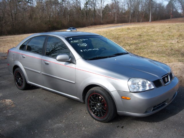 2005 Suzuki Forenza XR